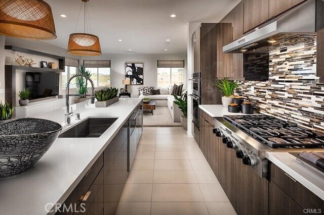 Building Photo - 1654 Pomona Ave