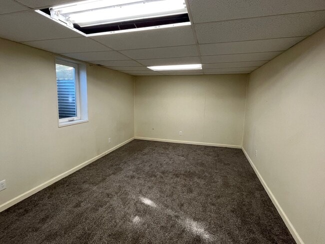 Building Photo - Charming 3 bedroom, 1 bath rental home in ...