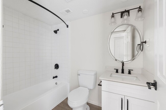 Interior Photo - The Riverview