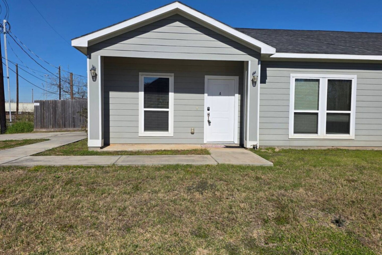 Building Photo - 2704 Sam Wilson St