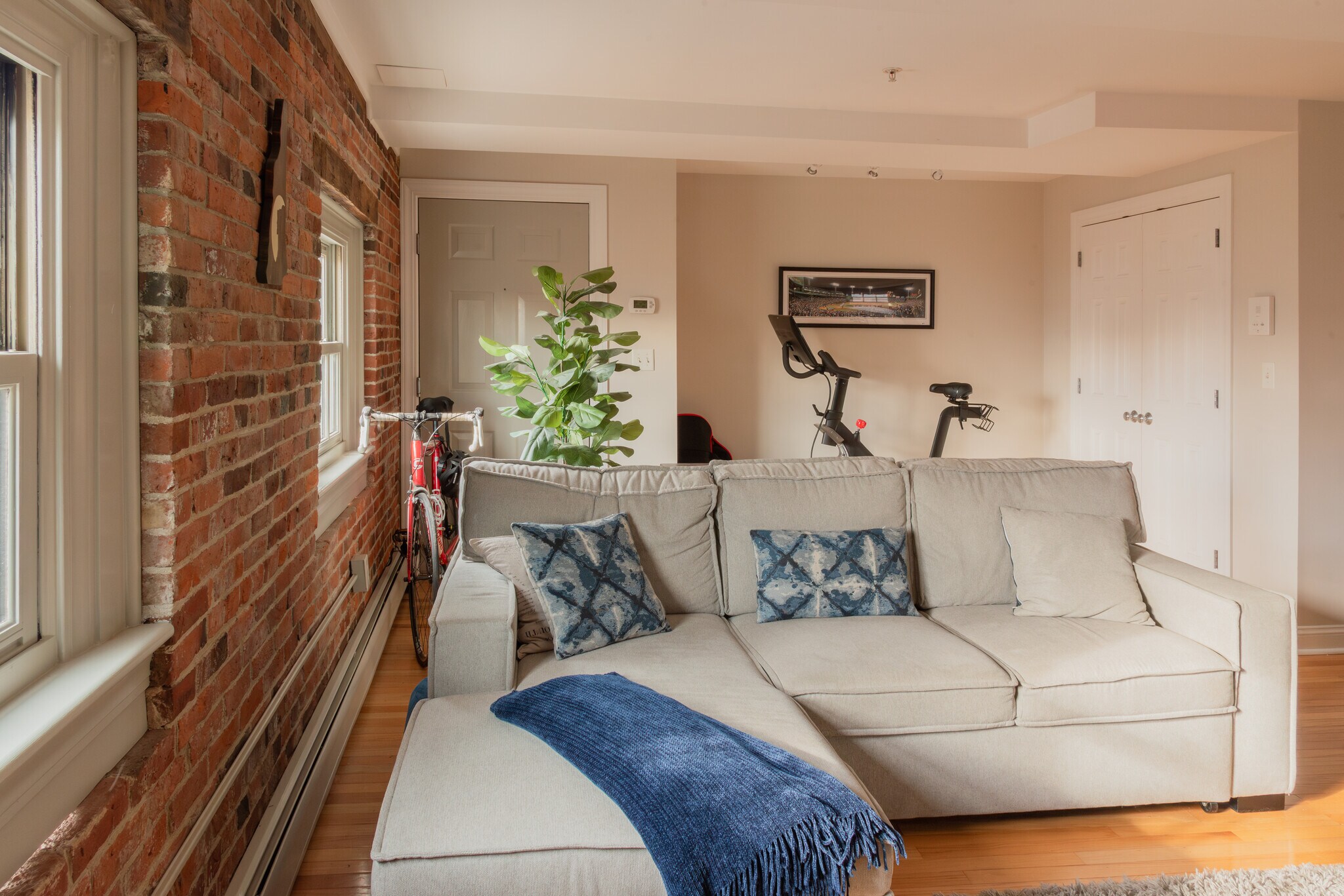 Building Photo - 159 State St