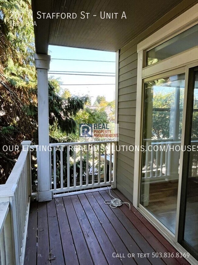 Building Photo - 207 N Stafford St