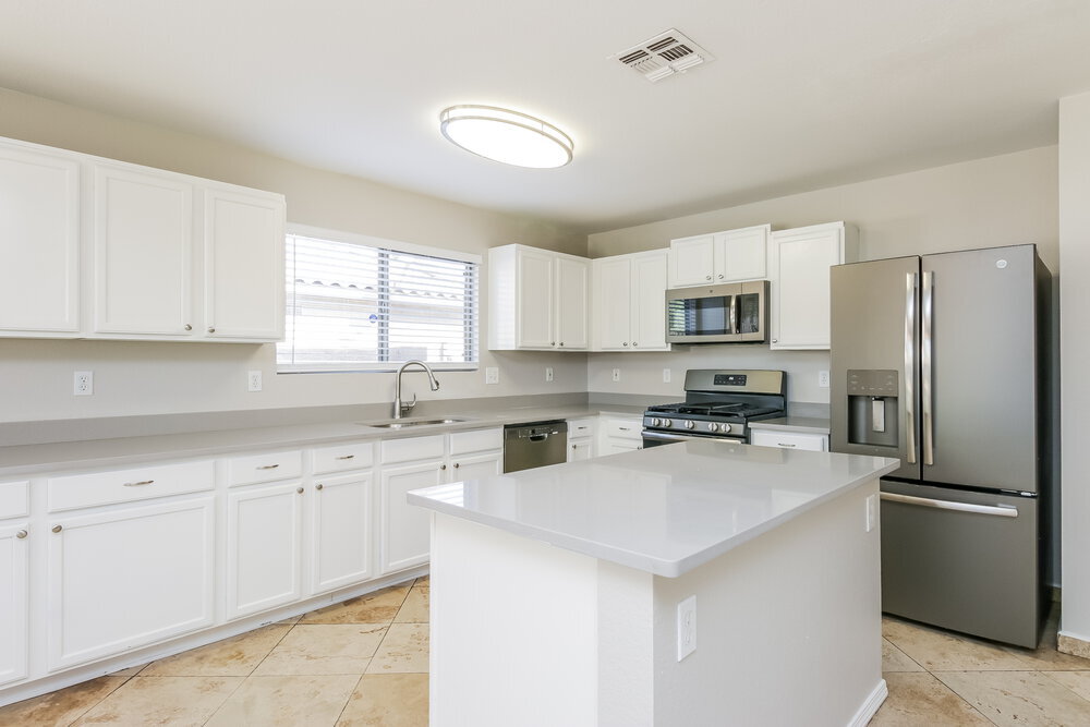 Building Photo - 4630 N 91st Dr
