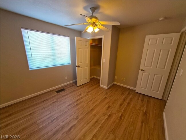 Building Photo - 1481 S Dandelion St