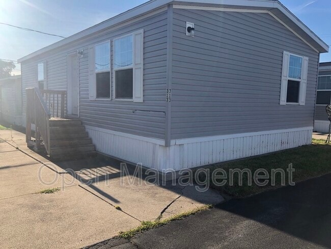 Building Photo - 2700 Brookpark Rd