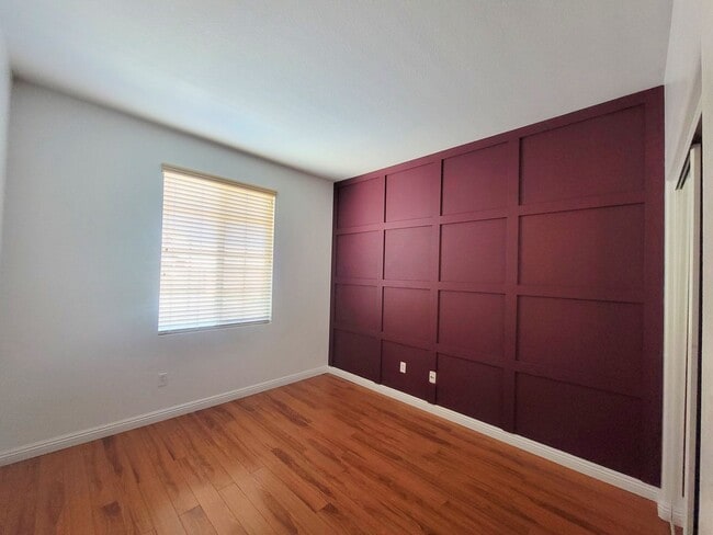 Building Photo - Gorgeous Single Story Home in Gated Community - Pool