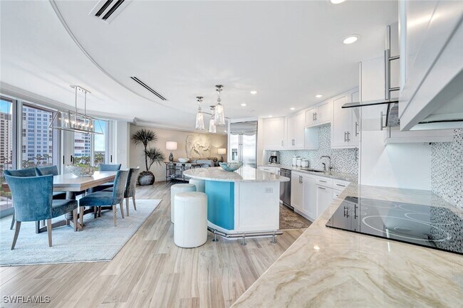 Building Photo - 4041 Gulf Shore Blvd N