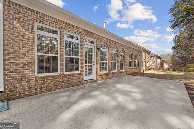 Building Photo - 3329 Rosecliff Trace NE