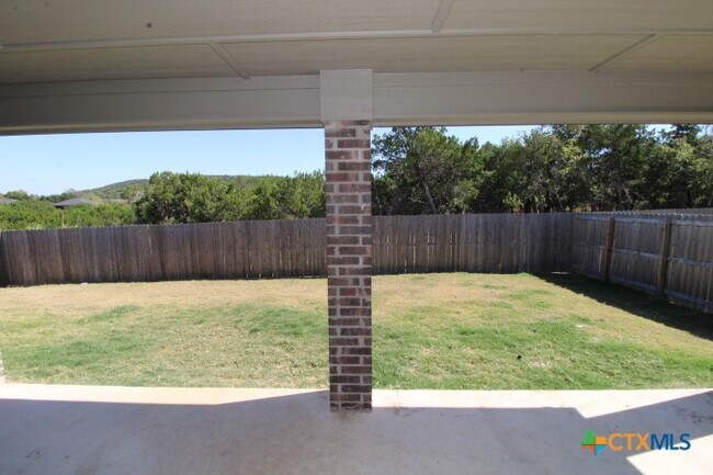 Primary Photo - 1634 Dryden Ave