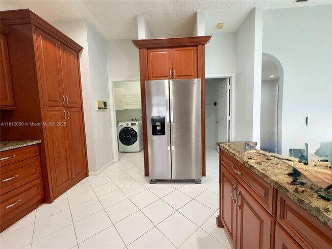 Building Photo - 5136 NW 99th Way