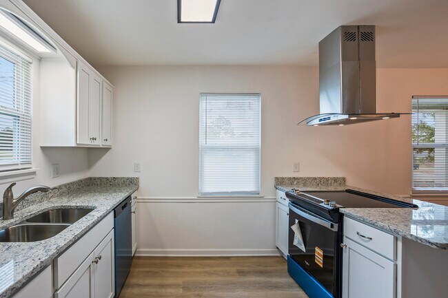 Building Photo - 4243 Windsor Spring Rd