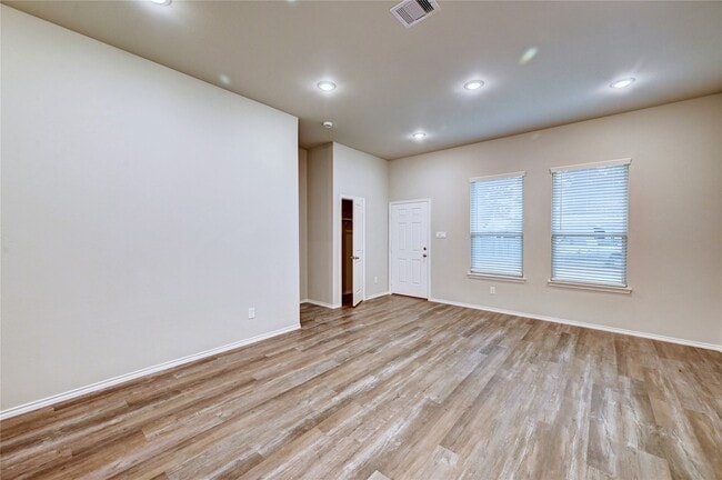 Building Photo - 10196 Barberry St