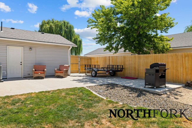 Building Photo - Quaint Nampa Home with RV/Boat Parking