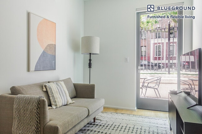 Building Photo - 955 Sterling Pl