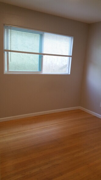 Building Photo - 1600 Edith St