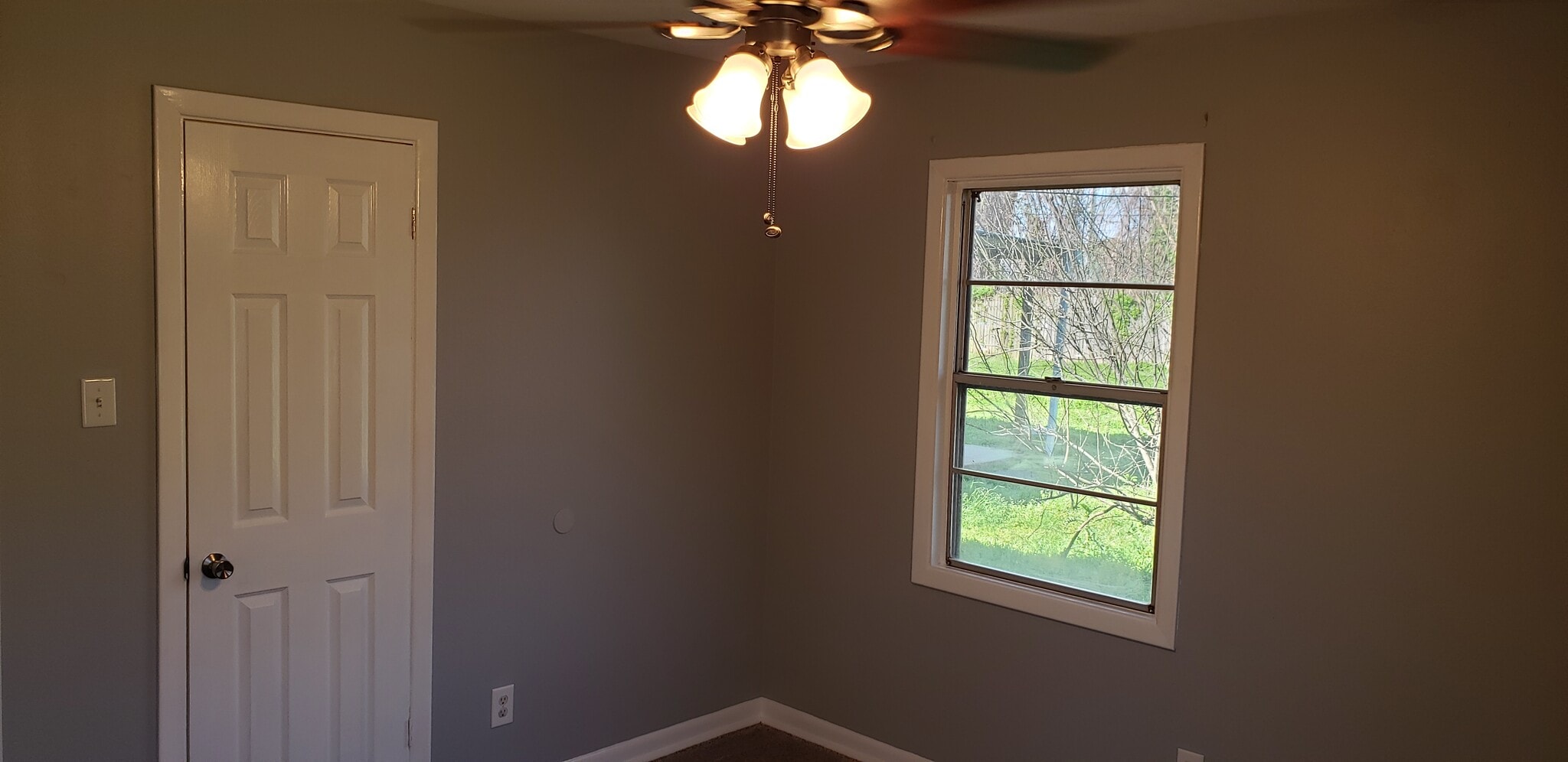 Bed #1 - 4108 Parkway Dr