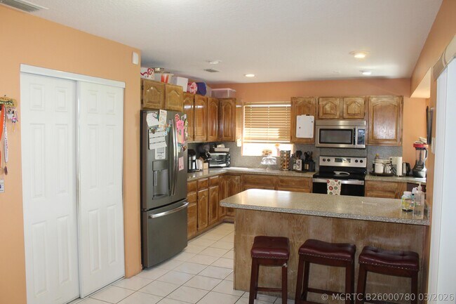 Building Photo - 13847 Geranium Pl