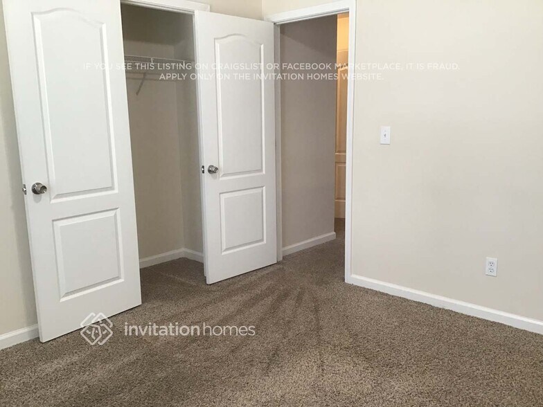 Building Photo - 14904 Castlebridge Ln