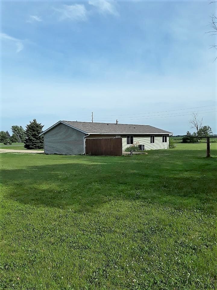 Building Photo - 2102 135th St