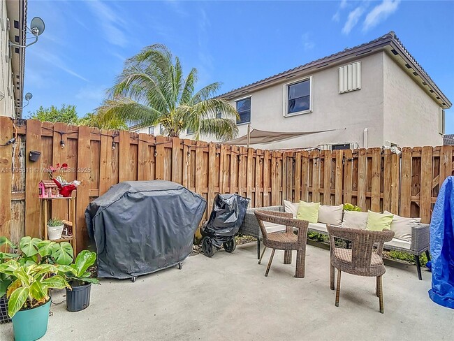 Building Photo - 15073 SW 115th Terrace