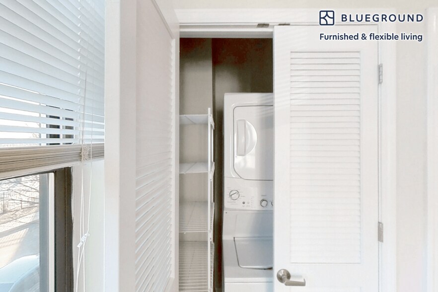 Building Photo - 229 Quarry St