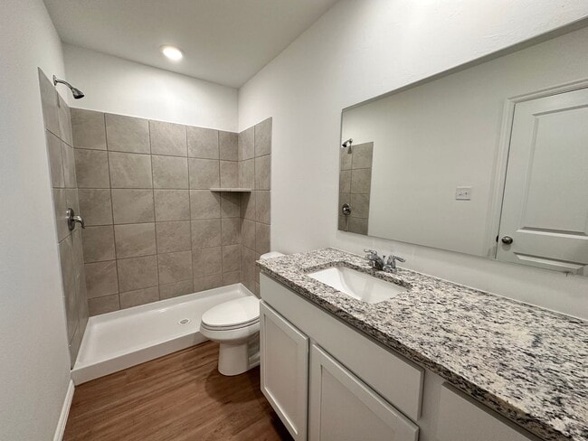 Building Photo - New 3 bedroom 2 1/2 bath home - Move in Deposit-Free! (If Qualified)