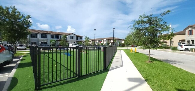 Building Photo - 25224 SW 114th Ave