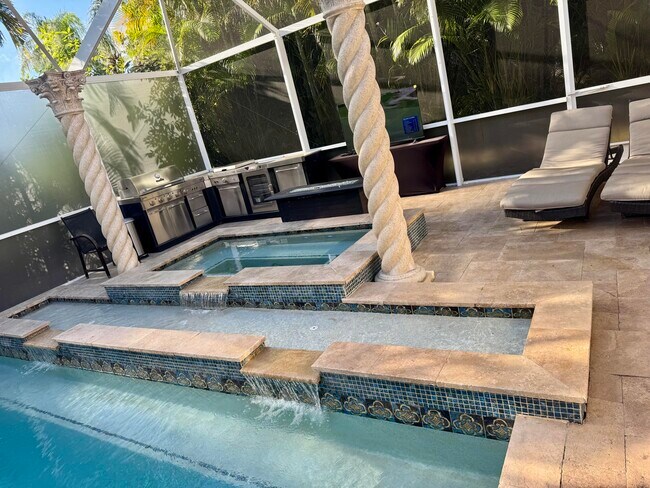 Building Photo - 8561 Lawson Cir