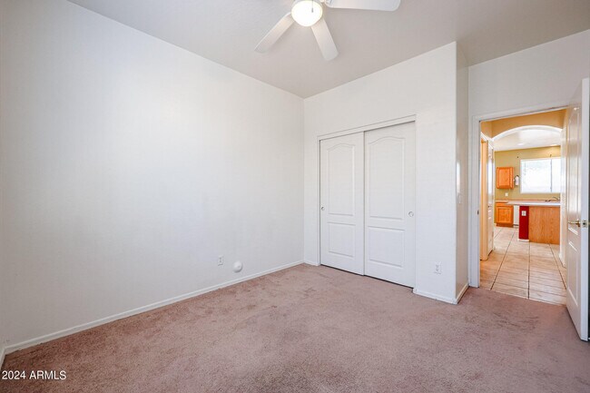 Building Photo - 11617 W La Reata Ave