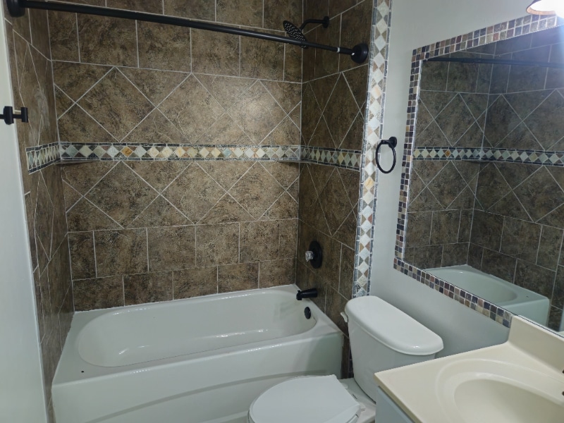 Building Photo - 3732 SW 7th Pl