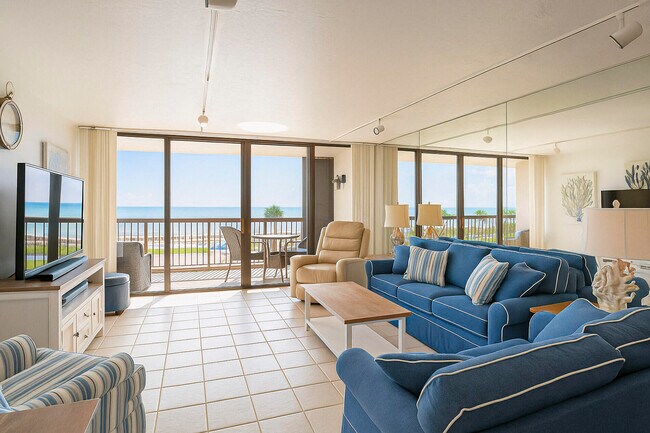 Building Photo - 4141 Ocean Dr