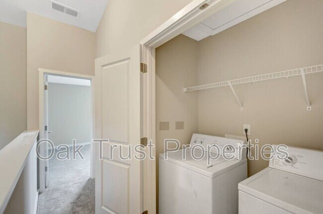 Building Photo - 75 Branch Creek Trail