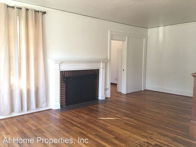 Building Photo - 4 br, 2 bath House - 861 SW Madison Avenue