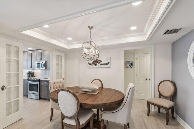 Building Photo - 3590 S Ocean Blvd