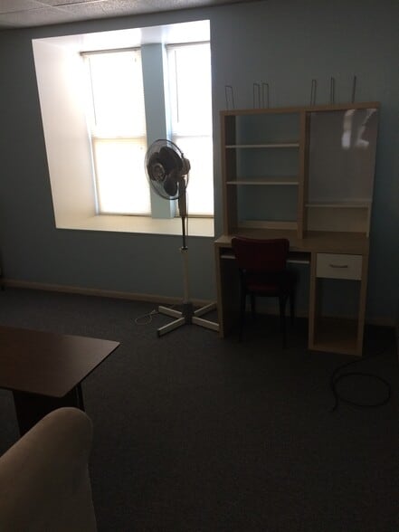 Building Photo - 236 Meyran Ave