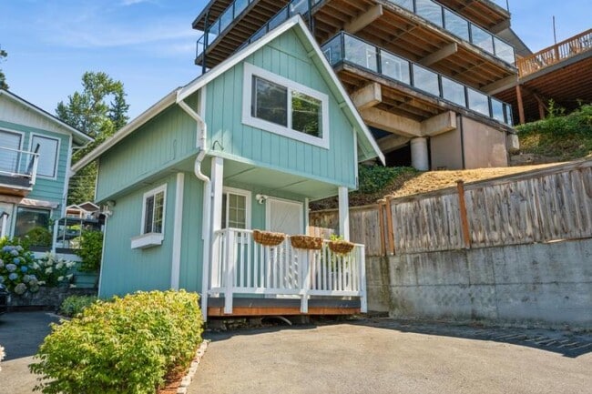 Building Photo - 0 bedroom in Des Moines WA 98198