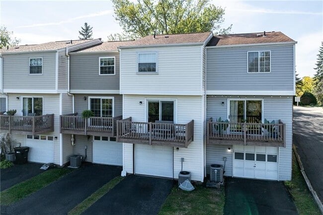 Building Photo - 408 Bonnie Brae Dr