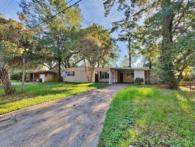 Building Photo - 4525 Rainer Rd