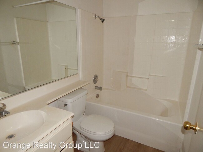 Building Photo - 2 br, 2 bath House - 6529 Assembly Dr.