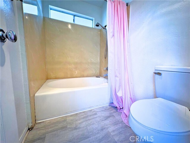 Building Photo - 1683 N Mountain Ave