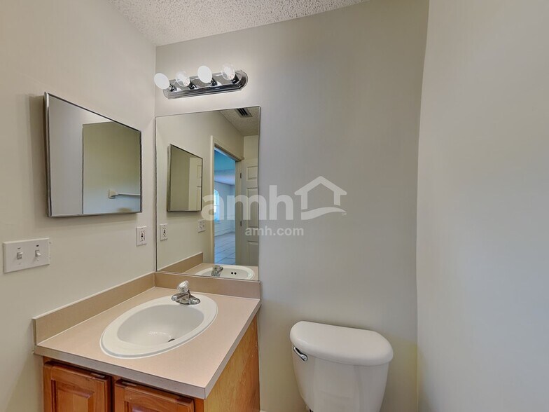 Building Photo - 3127 Majestic Oaks Ln