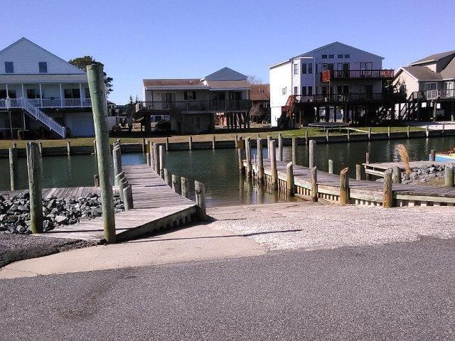 Building Photo - 38170 Castaway Dr