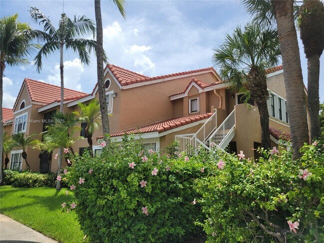 Building Photo - 10440 SW 156th Ct