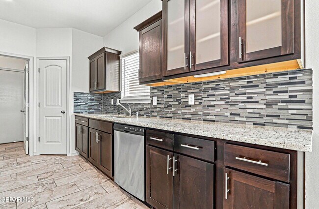 Building Photo - 1089 Indigo Sky St