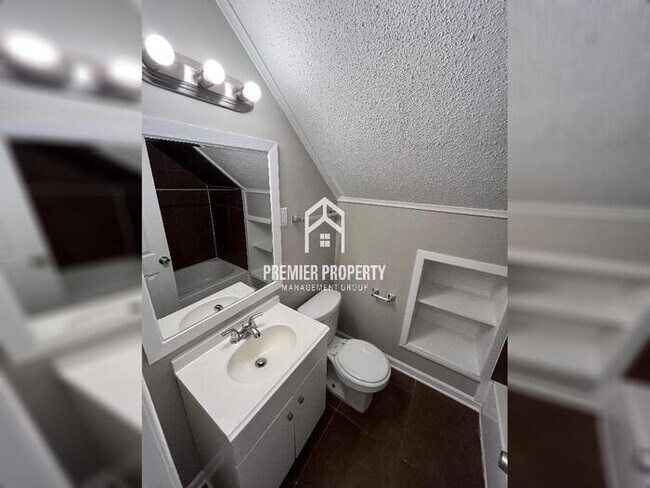 Building Photo - 2997 Cordell St