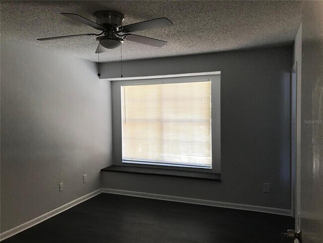 Building Photo - 11141 Essex Ridge Ct