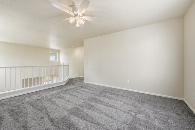 Building Photo - $2,740.95 - 3 Bed, 2 Bath Home in Thornton with Central AC and In Unit Laundry!