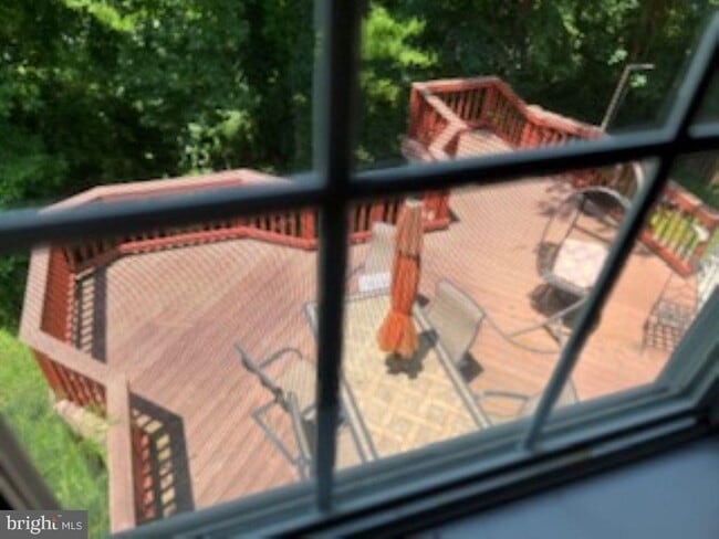 Building Photo - 7522 Lindberg Dr