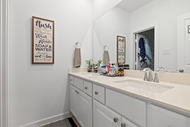 Building Photo - 23607 Bottlebrush Terrace Trl