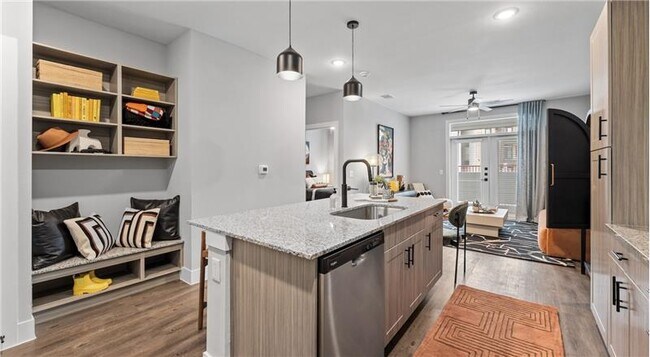 Building Photo - 12601 McCallen Pass